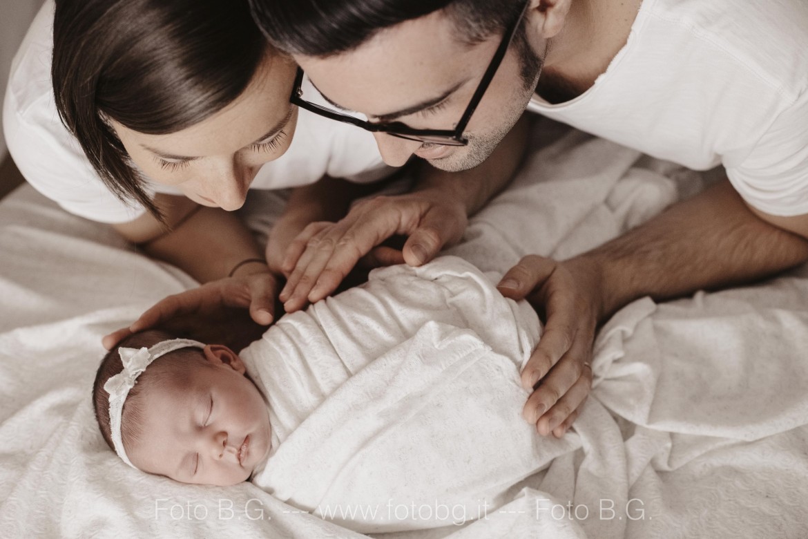 Servizio fotografico Newborn Faenza (Ra)